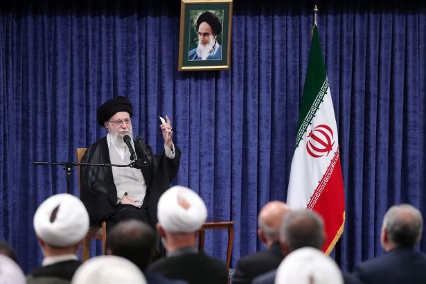 Irán se aferra al enriquecimiento de uranio tras bombardeos de EE.UU