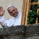 El Papa Regresa de Vacaciones: ¡Nuevos Cambios en la Iglesia!