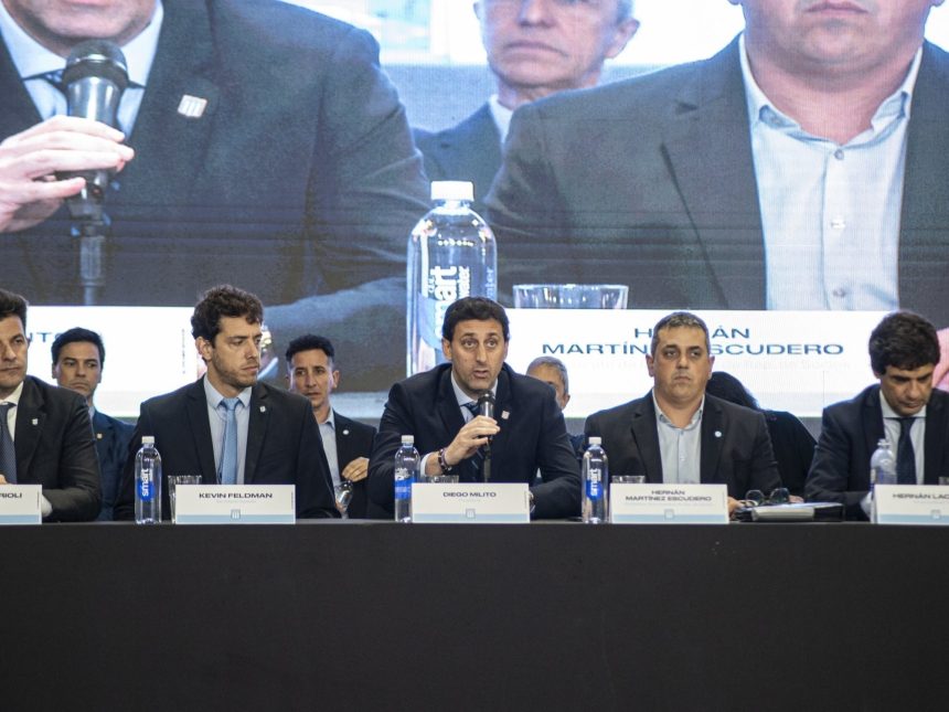 Racing revela su primer informe de gestión bajo Milito: Deudas y desafíos financieros