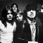 45 Años de ‘Back in Black’: Un Tributo a Bon Scott y su Legado