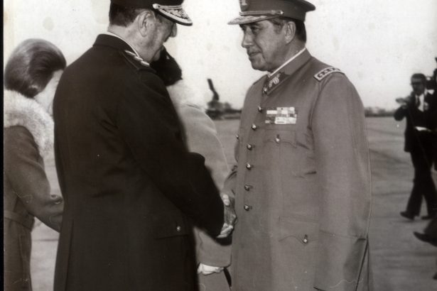 El oscuro pacto: Perón y la venta de armas a Pinochet en 1973