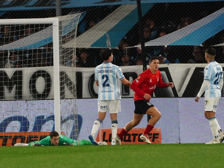 Estudiantes triunfa ante Racing: otra derrota en Avellaneda