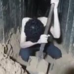 Rehén israelí revela su angustia en video de Hamas: ‘Cavo mi tumba