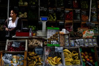 El Gobierno disuelve la Comisión Nacional de Alimentos: ¿Qué implica?