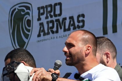Eduardo Bolsonaro: El hijo provocador en la batalla arancelaria EE.UU.-Brasil