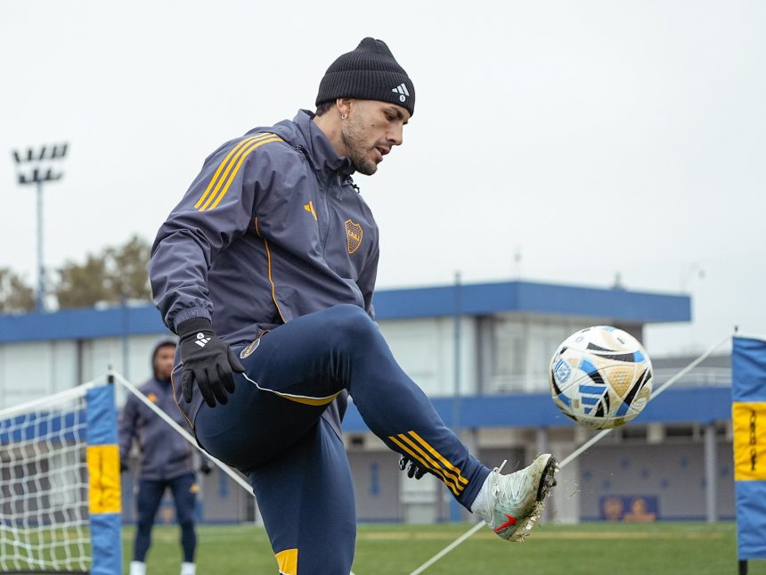 Boca se enfoca en el clásico: Russo busca liberar a Paredes