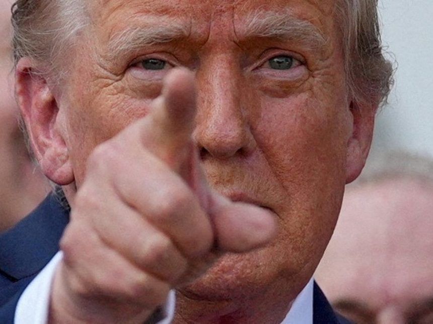 Trump exige la renuncia del CEO de Intel por lazos con China