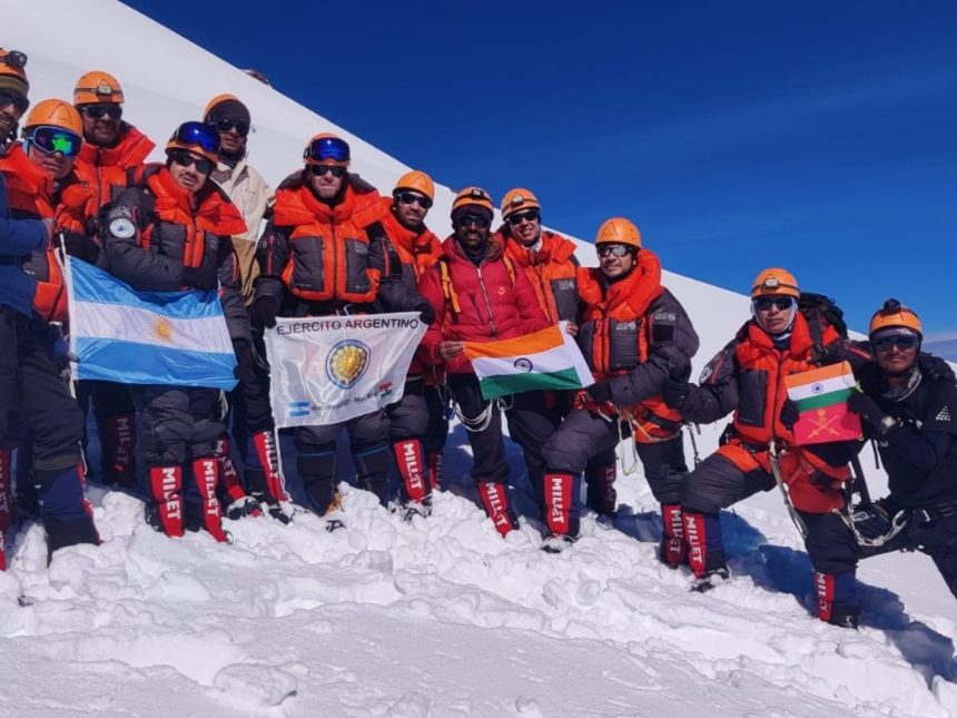 ¡Increíble hazaña argentina! Primeras imágenes de soldados en el Himalaya