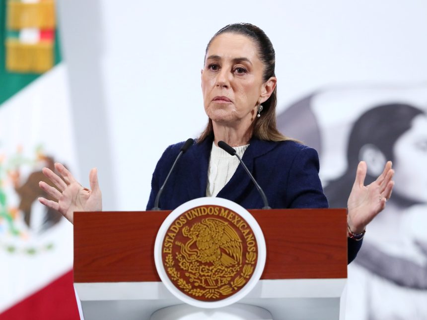 Impactante: Mujer condenada a 30 días de disculpas por criticar a político