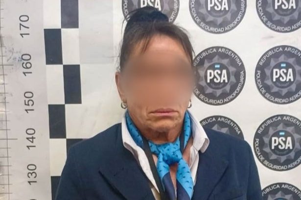 Escándalo en Aerolíneas: Azafata de 65 años y el oscuro contrabando