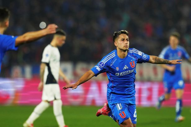 Universidad de Chile vence a Independiente y Abaldo es expulsado