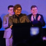 Milei lanza campaña libertaria y vincula a Kicillof con fentanilo