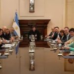 Milei Convoca a su Gabinete XL: Francella y Estrategias Previas