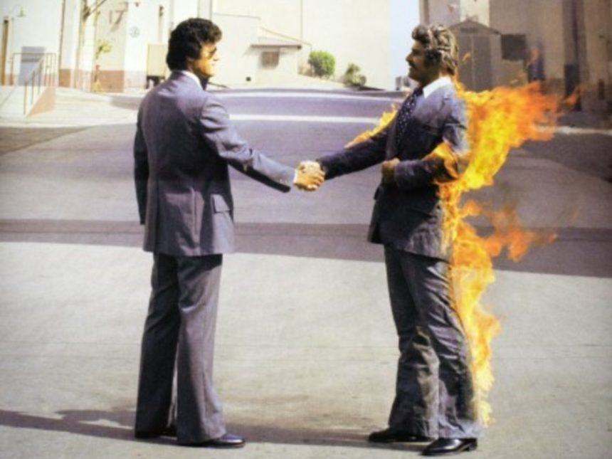 Fallece Ronnie Rondell Jr., icónico ‘hombre en llamas’ de Pink Floyd
