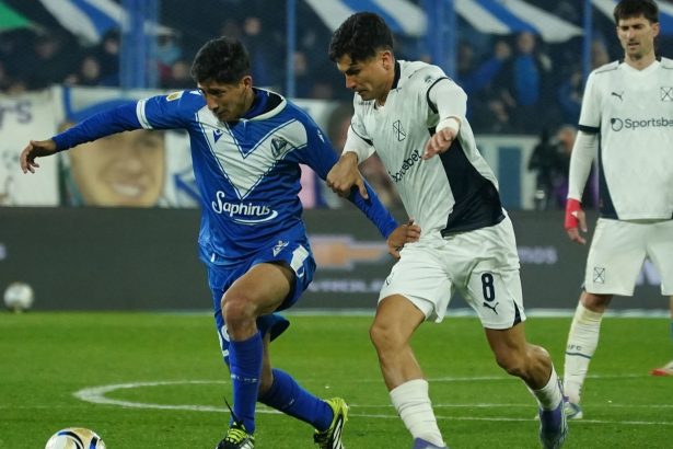 Vélez brilla en la noche de penales: Lomónaco y el blooper ante Independiente