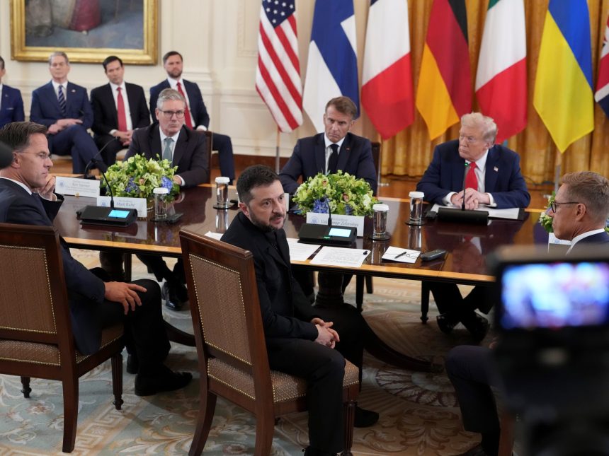 Clases de Diplomacia en la Cumbre de la Casa Blanca: ¿Dónde Está Trump?