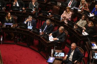 Descubre cómo votaron los senadores sobre el financiamiento universitario