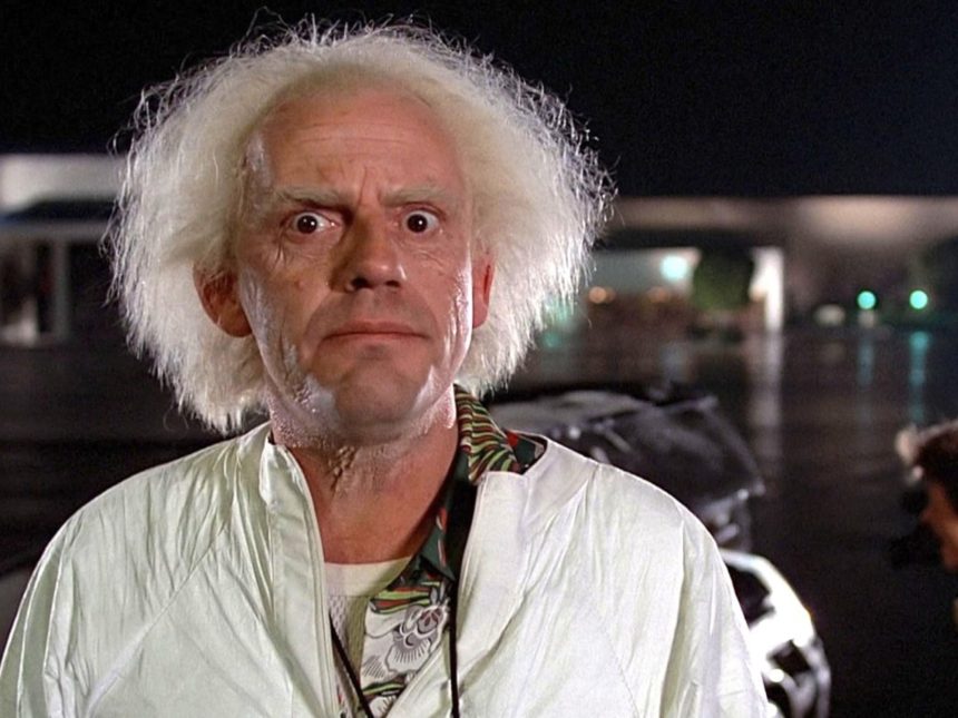 Christopher Lloyd: De ‘Doc’ en Volver al Futuro a Estrella en Merlina