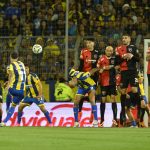 ¿Debió anularse el golazo de Di María? La polémica del VAR