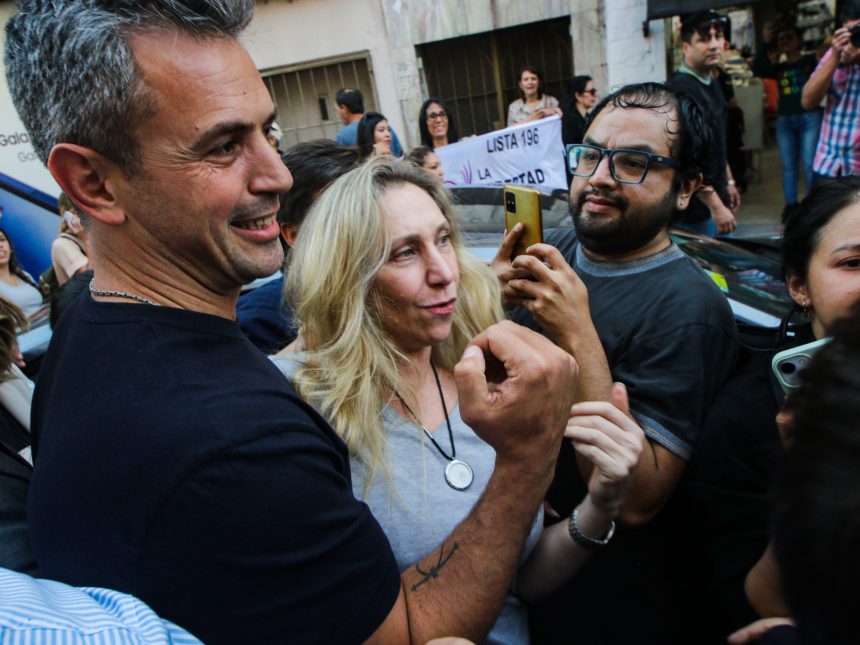 Elecciones 2025 en Argentina: Conflictos en el acto de Milei