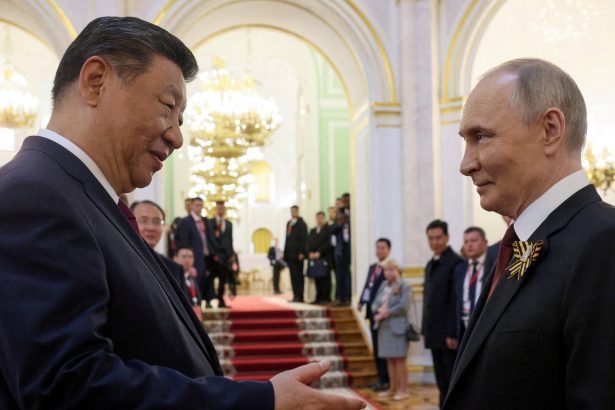 Putin en China: Buscando Alianzas Militares y Económicas ante Trump