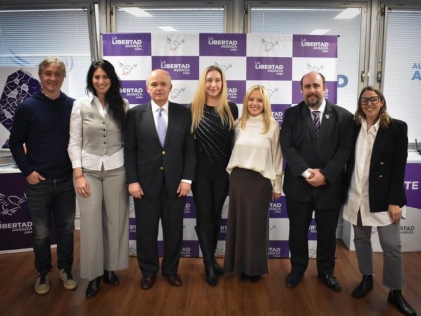 Polémica en redes: Candidato libertario compara a Milei con Kennedy