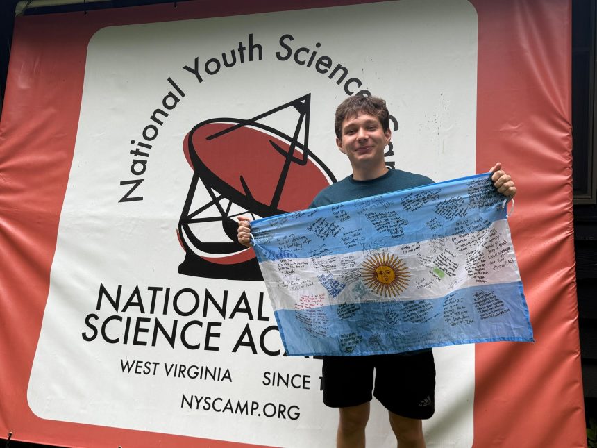 Estudiante argentino entre los 10 mejores del mundo: ¡a por $100,000!