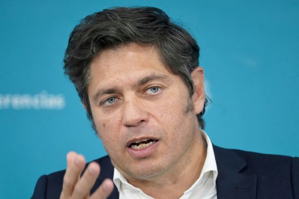 Kicillof se ríe de Milei: ‘¿Por qué no en un gimnasio?