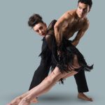 Pasos en la Noche 2050: El Caótico Ballet del San Martín