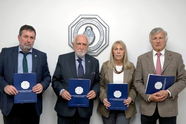 Abogados exigen a Javier Milei llenar vacantes en juzgados federales