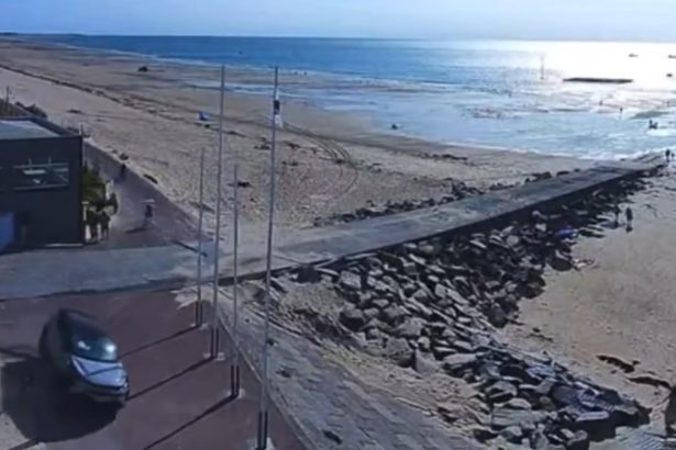 Tragedia en pizzería de Francia: auto arrolla a clientes, un muerto