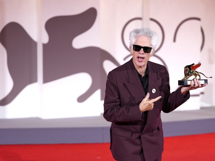 Jim Jarmusch Brilla en Venecia: León de Oro y Todos los Ganadores