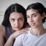 Miranda y Zoe: Las Amigas que Brillaron en el Thriller de Lali Espósito