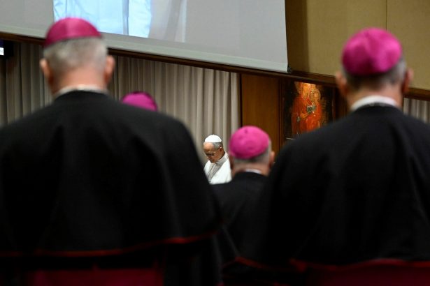 El Papa León XIV y la Revelación de un Misterio Vaticano Impactante