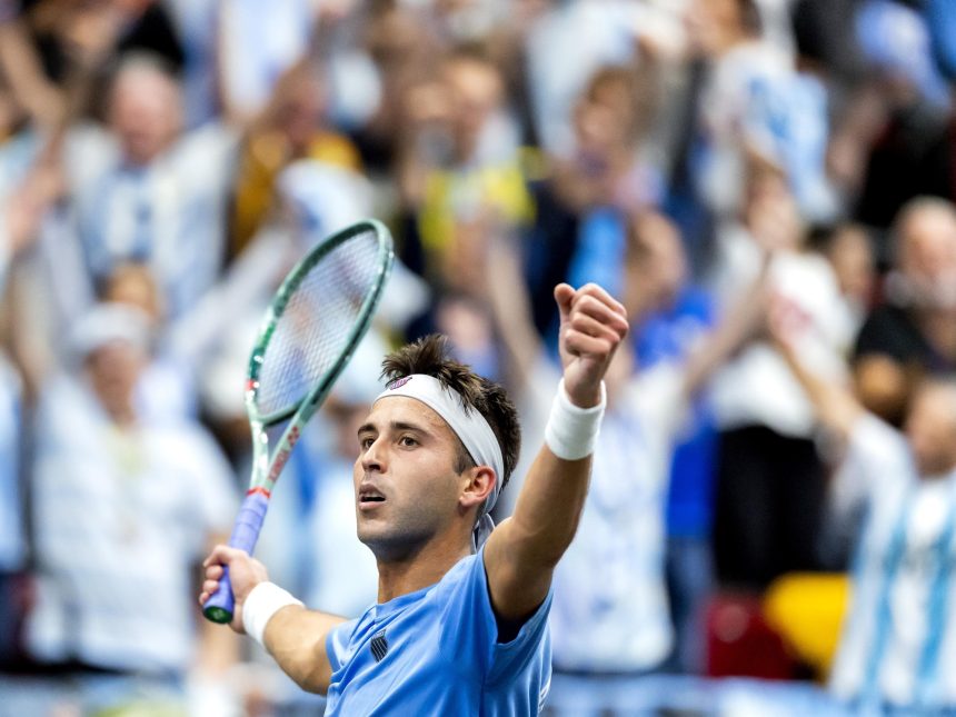 Argentina brilla en la Copa Davis: Etcheverry y Cerúndolo triunfan 2-0