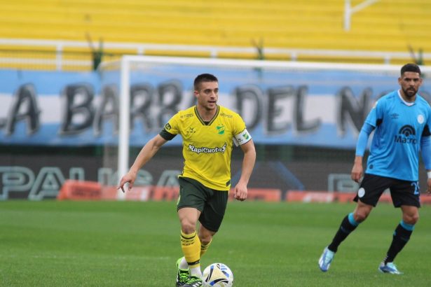 Tiki Taka vs. Pelotazo: La Batalla de Estilos en la Liga Profesional