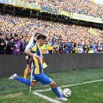 Di María brilla con un golazo olímpico que Messi no logró ante Boca