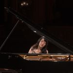 Claire Huangci desata magia en el Colón con Ravel y Mussorgsky