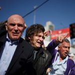 Javier Milei convoca a candidatos de LLA en Olivos tras derrota