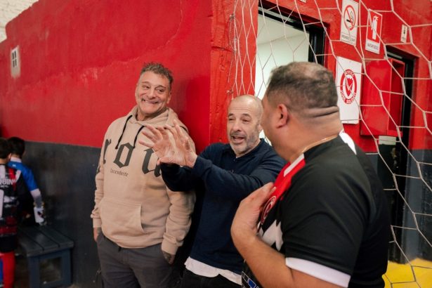 El ‘Turco’ García lanza campaña: críticas a Milei, Kirchner y Macri