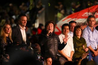 Milei lanza campaña en Córdoba: ¿Son reales los audios de Spagnuolo?