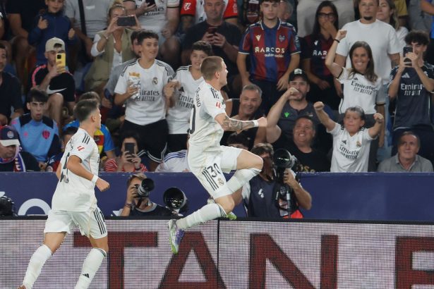 Franco Mastantuono rompe la racha y anota su primer gol en el Real Madrid