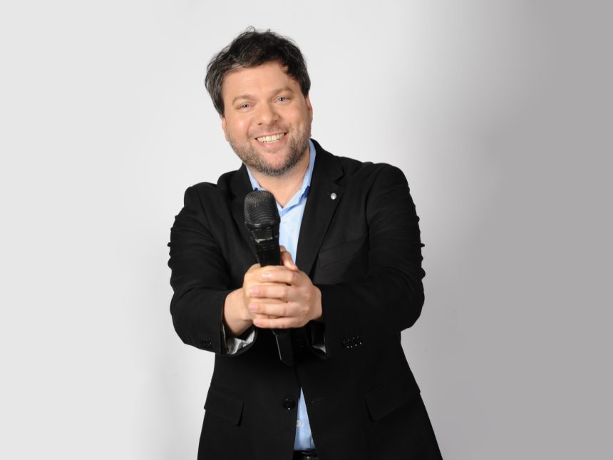 Descubre ‘Buenas Noches Familia’: El Éxito de Guido Kaczka