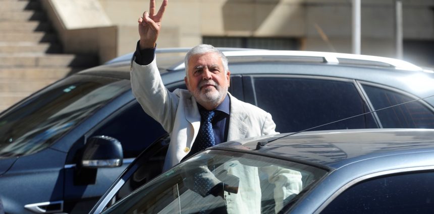 Julio De Vido: El Ministro Poderoso que Enfrenta la Soledad y la Corrupción