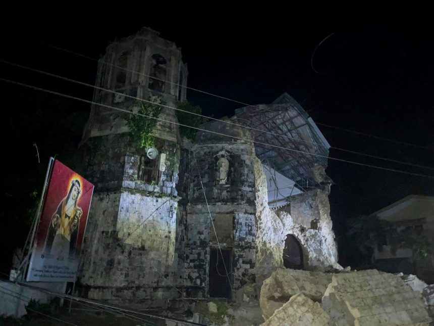 Impactante sismo en Filipinas: Videos y fotos del desastre mortal