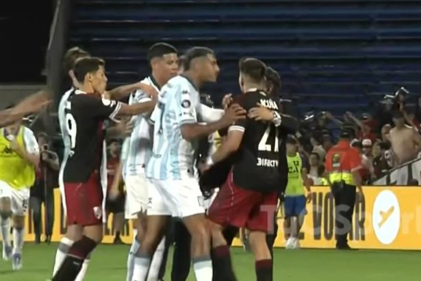 El escupitajo de ‘Rocky’ Balboa: La furia de Acuña en River vs Racing