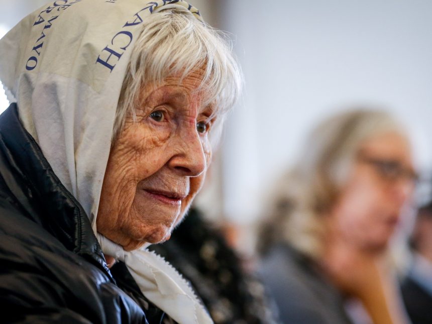 Fallece Vera Jarach, icónica líder de Madres de Plaza de Mayo a los 97