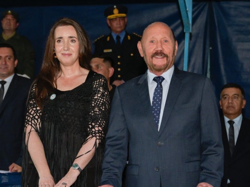 Gildo Insfrán y Victoria Villarruel: Encuentro en aniversario de Montoneros