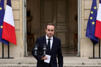 Renuncia del Primer Ministro Francés: Crisis por Nombramientos en su Gobierno