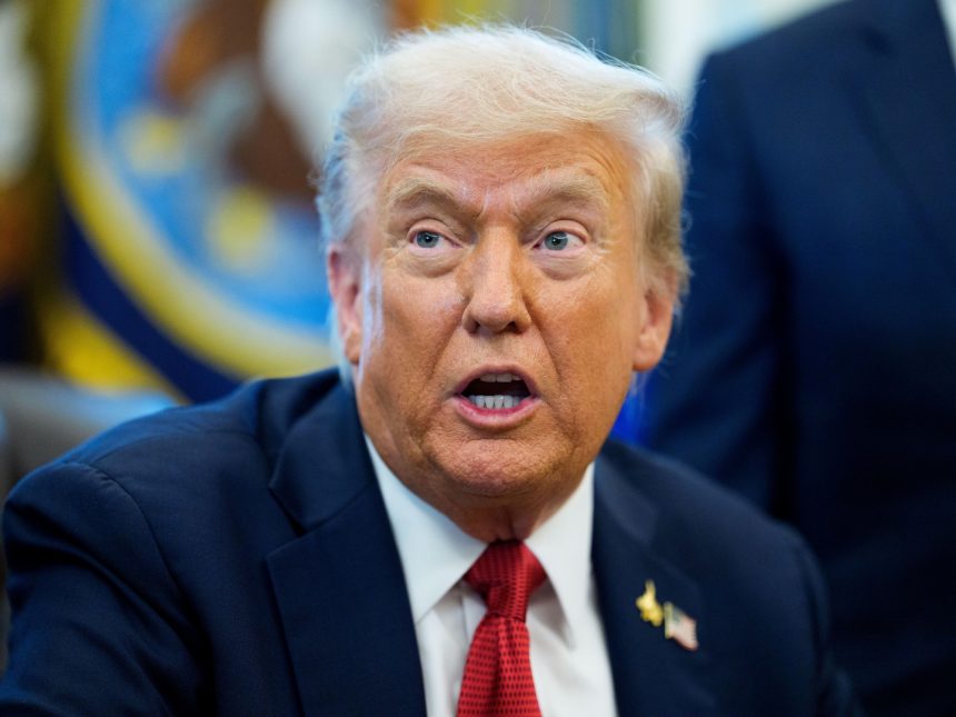 Trump considera invocar la Ley de Insurrección para movilizar al ejército